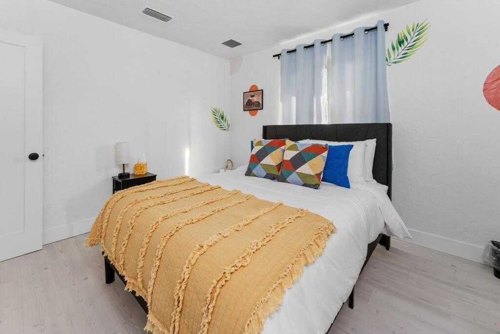 Smart Bungalow: 10-Min To Uf, Central Location Ґейнсвілл Екстер'єр фото