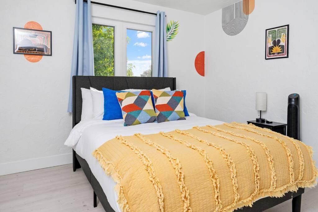 Smart Bungalow: 10-Min To Uf, Central Location Ґейнсвілл Екстер'єр фото