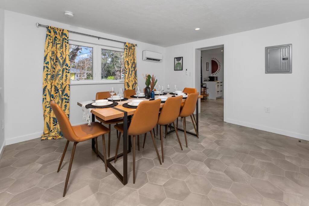 Smart Bungalow: 10-Min To Uf, Central Location Ґейнсвілл Екстер'єр фото